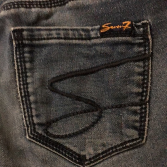 Seven7 slim easy fit jeans, size 2 - Picture 2 of 10